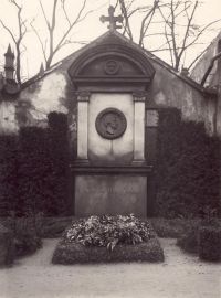 Karel Havlíček Borovský hrob dříve
