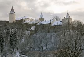 b_270_270_16777215_0_0_images_21_krivoklat_zimni.jpg